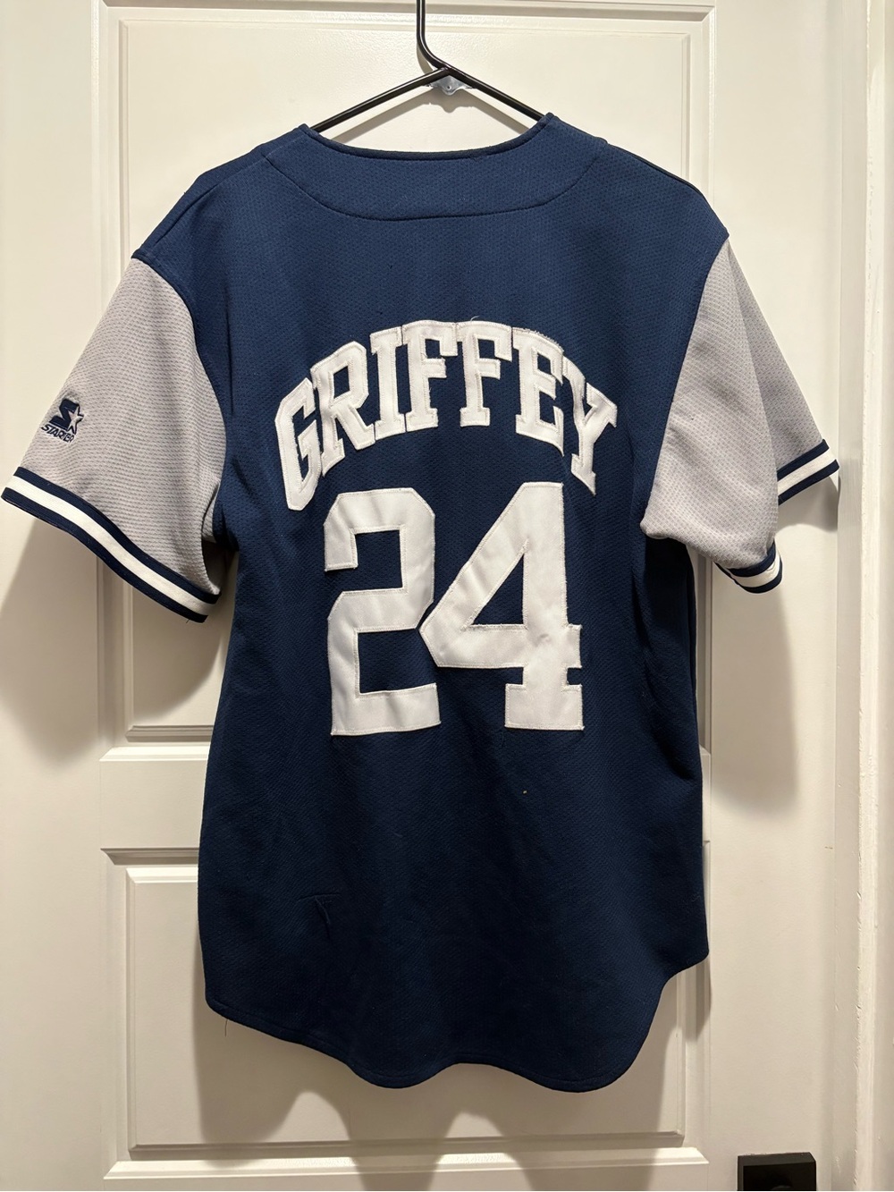 Vintage Ken Griffey Jr. Mariners Starter Jersey - size Medium